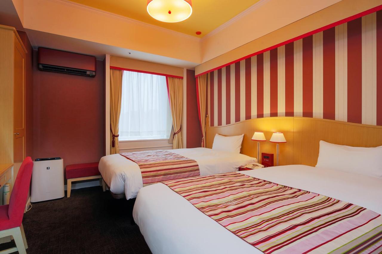 Hotel Monterey Kyoto Bagian luar foto